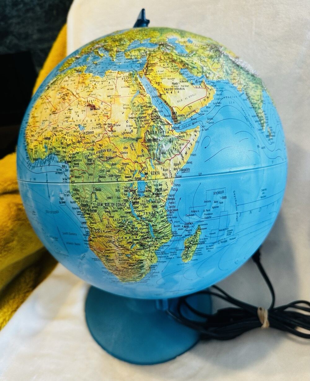 Vintage Nova Rico Florence Lumiere Globe Illuminated Earth Table Lamp Light 18"